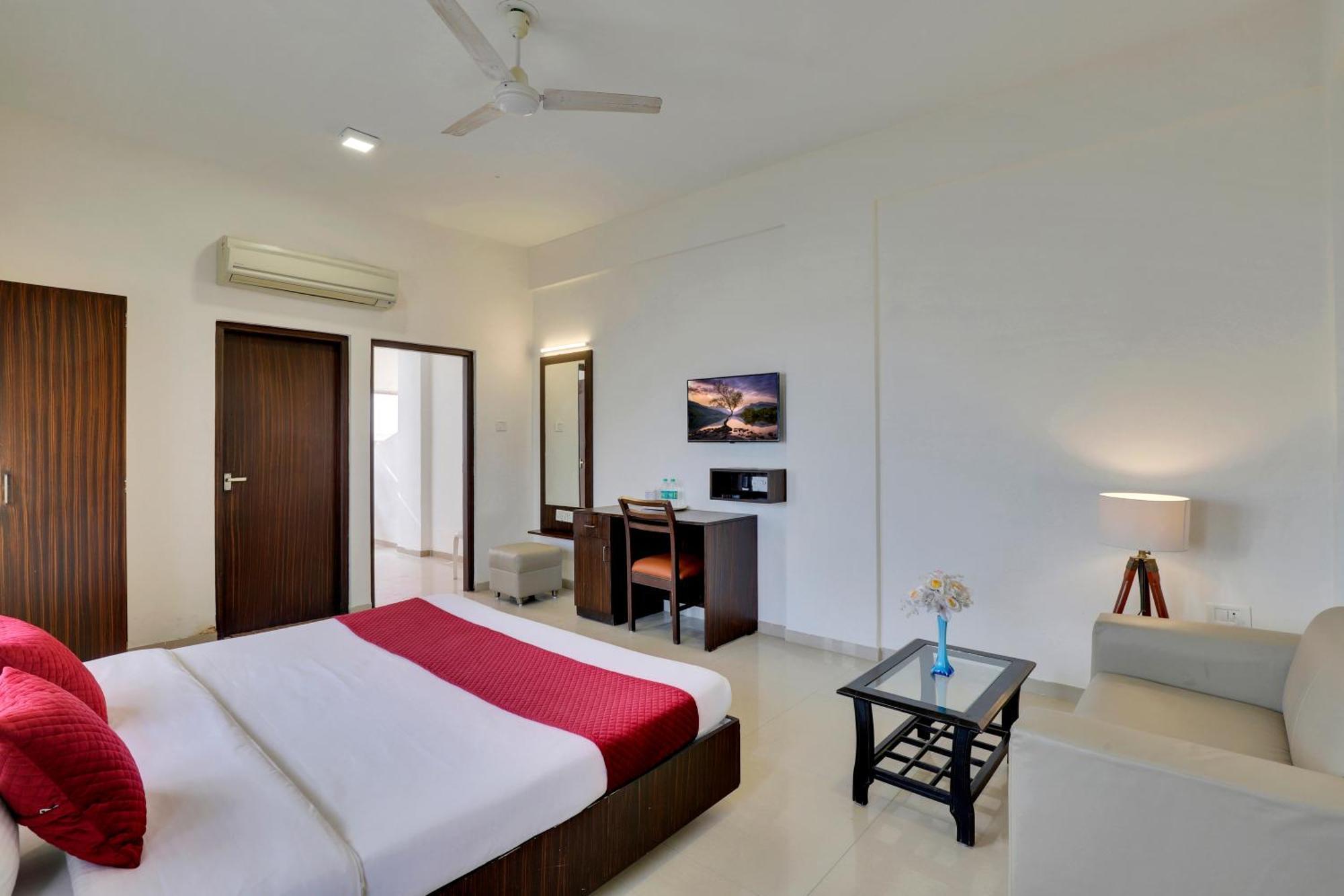 Goverdhan Greens Resort Dwarka L Hotels In Dwarka Exteriér fotografie