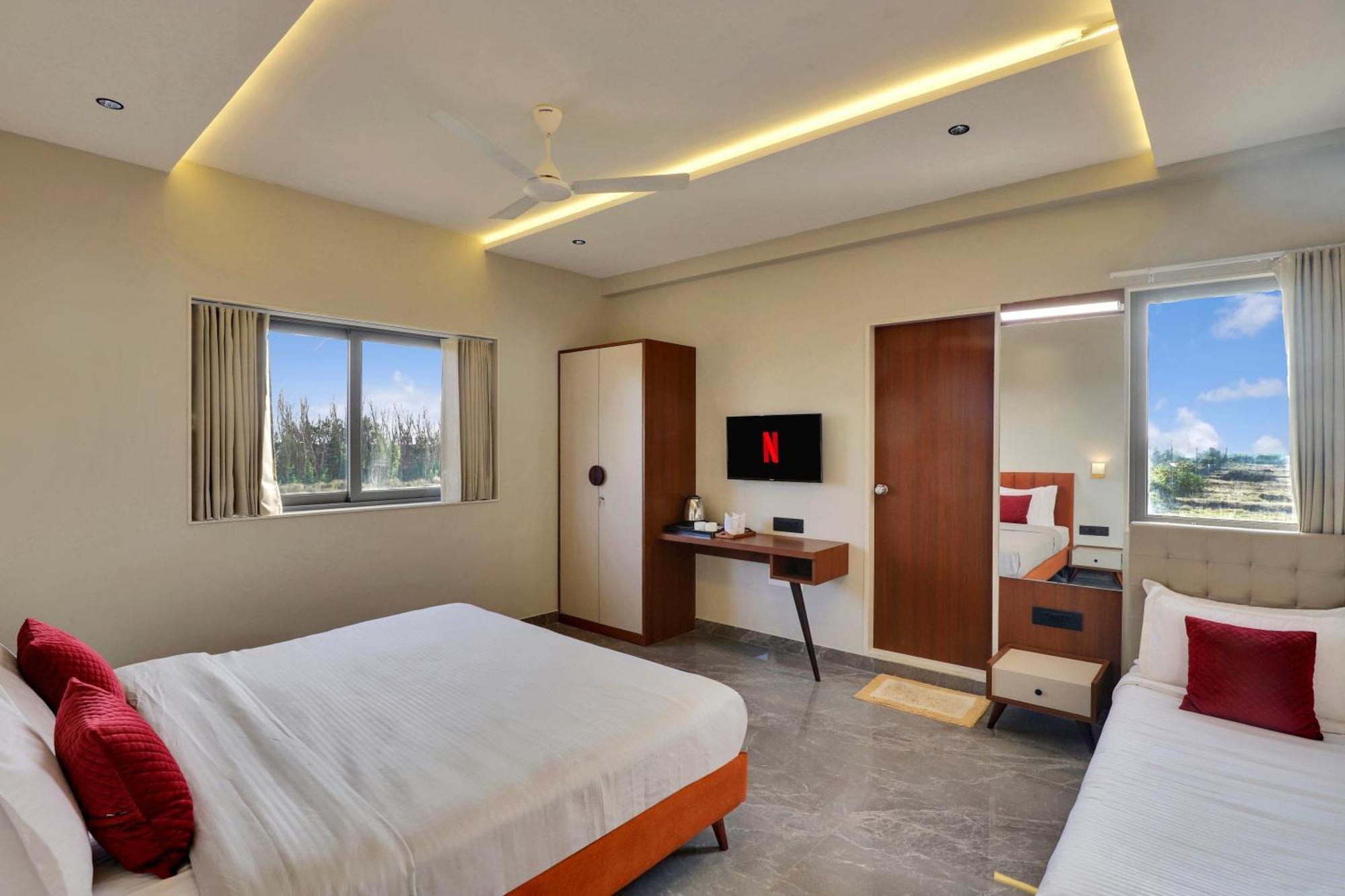 Goverdhan Greens Resort Dwarka L Hotels In Dwarka Exteriér fotografie